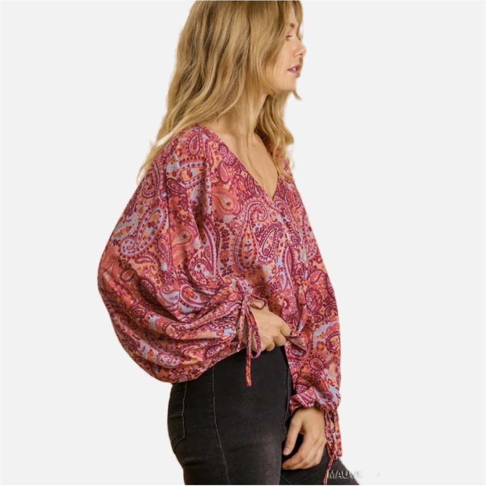 NEW Umgee Paisley Print Med Balloon Sleeves V-Neck Flowy Statement Sleeves - Picture 3 of 13